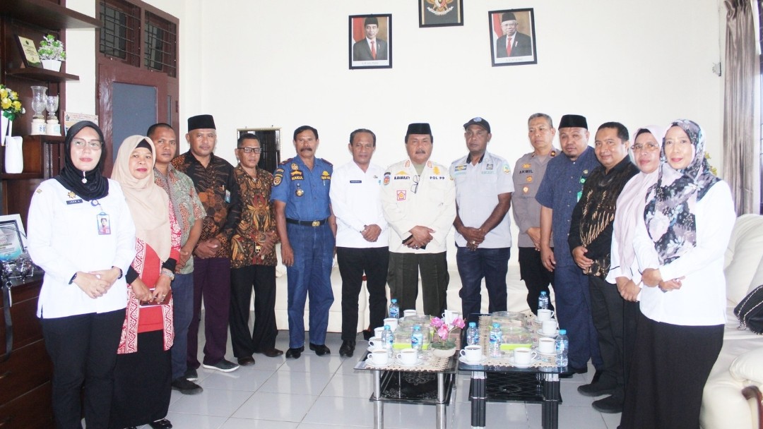 Rapat Koordinasi Antar Lintas Sektoral Bahas Keberangkatan Jemaah Calon Haji Kabupaten Buru Th 2024